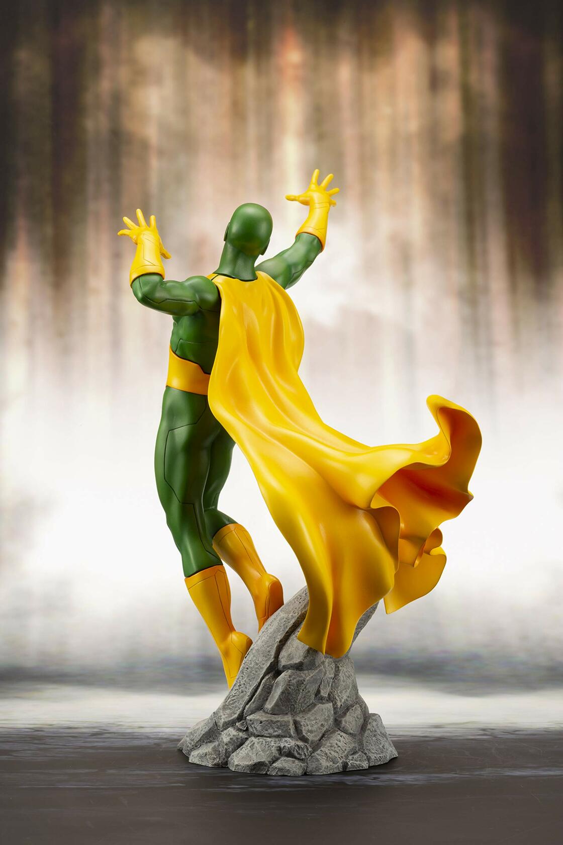 Kotobukiya Marvel Universe: Avengers Series: Vision Artfx+ Statue, Multicolor