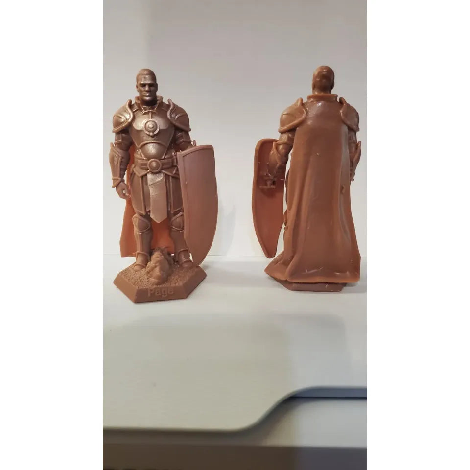 Modèle 3D haute résolution d'un chevalier page en armure médiévale fantastique.