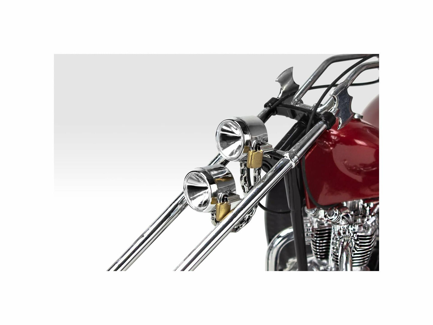 Revell 17325 Evil Iron Trike 1:8 Scale 153-Piece Skill Level 5 Model Motorcycle Bike Building Kit, White