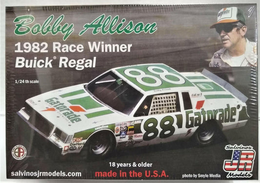 Salvinos Jr Models BAB1982D 1/24 Bobby Allison #88, Buick Regal, 1981 Nascar. Plastic Model kit