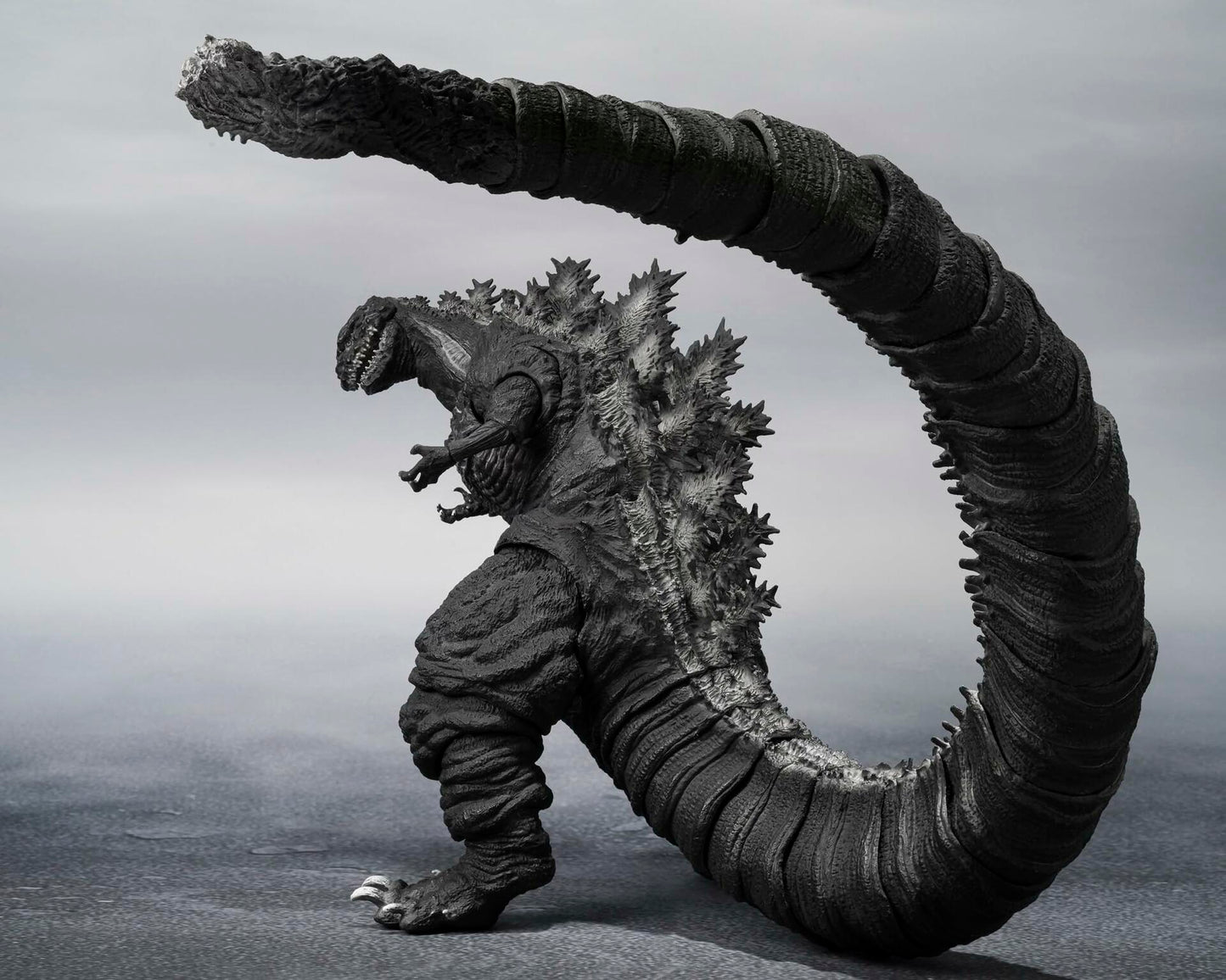 TAMASHII NATIONS - Shin Godzilla - Godzilla [2016] The Fourth ORTHOchromatic Ver., Bandai Spirits S.H.MonsterArts Action Figure